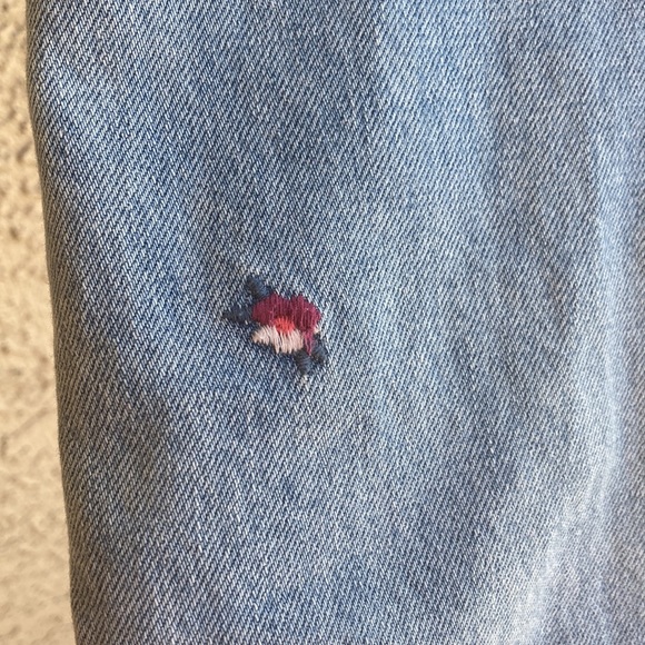 GAP Girls size 12 denim blue jeans with embroidery flowers - Picture 10 of 10